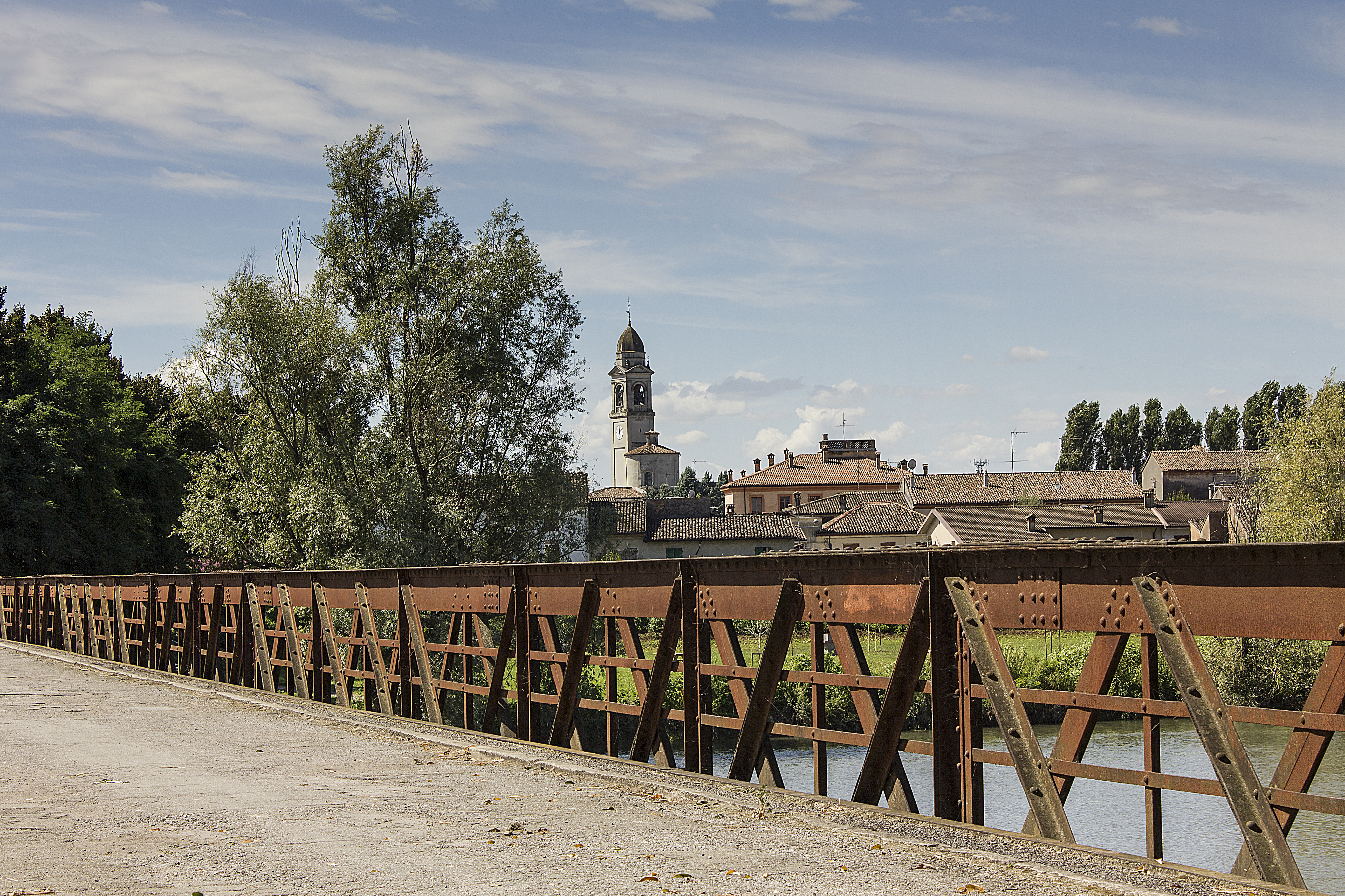 Ponte dei Martiri, Isola Dovarese, Pierangelo Lusvardi copyright